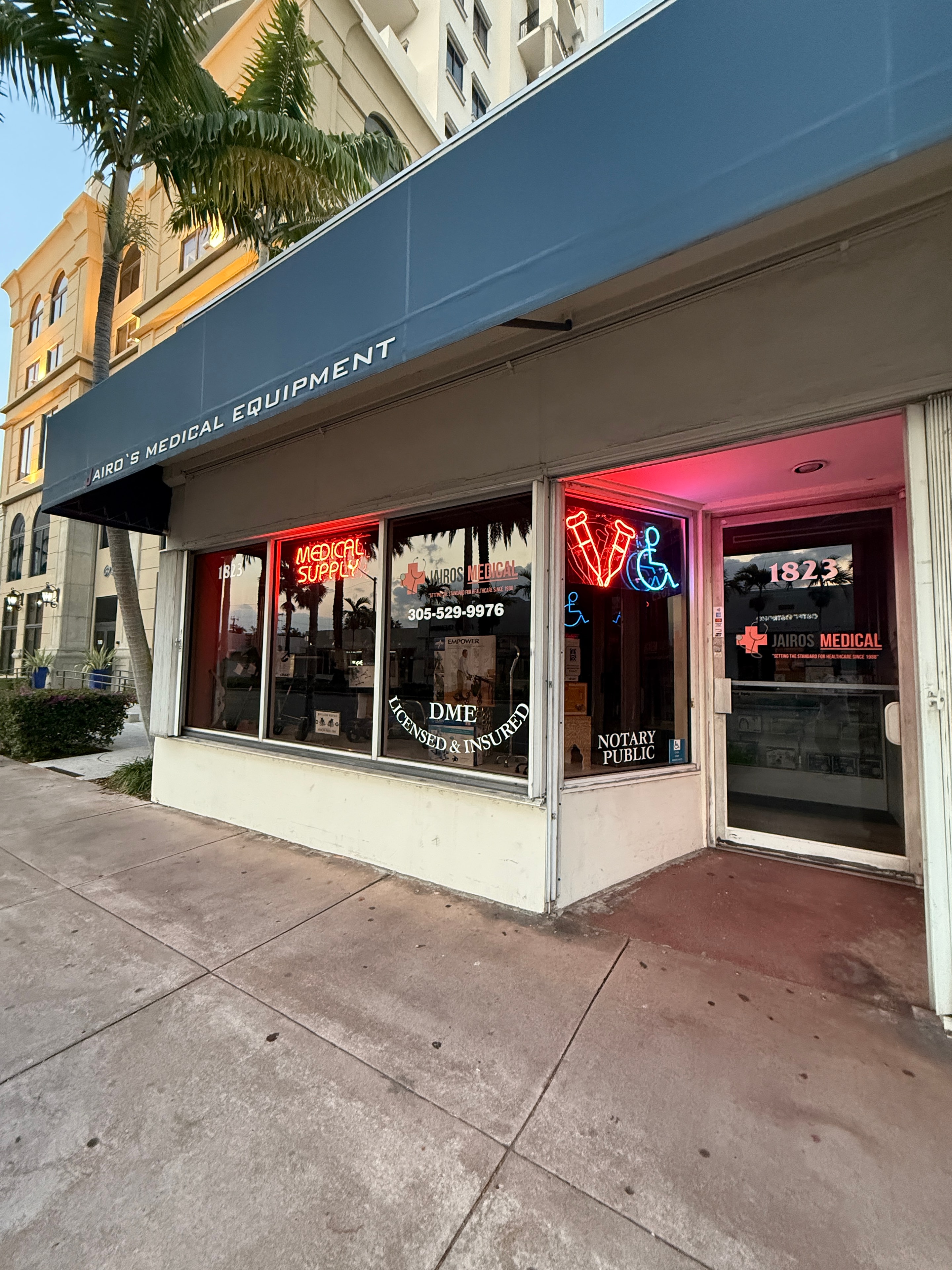JME Home Medical Equipment store